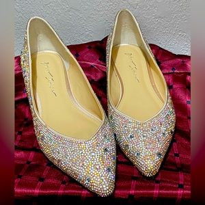 Betsey Johnson Jude Flats. Size 8M